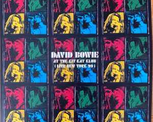 David Bowie – at the Kit Kat Klub (live New York 99)